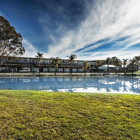Rivers Apartments Motel Sale Gippsland Dış mekan fotoğraf